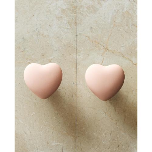 SET OF CHILDREN’S HEART KNOBS (SET OF 2)
