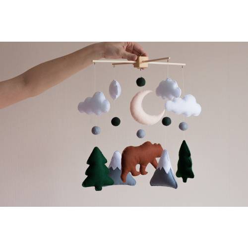Forest baby mobile, Woodland nursery mobile, Baby crib mobile, Bear mobile, Felt mobile, Mountain mobile, Cot mobile