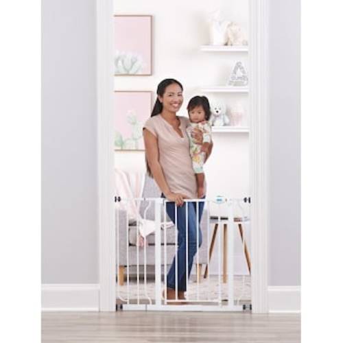 Regalo 1161 38.5-in x 30-in Pressure/Hardware Mounted White Metal Safety Gate 1161 at Lowes.com