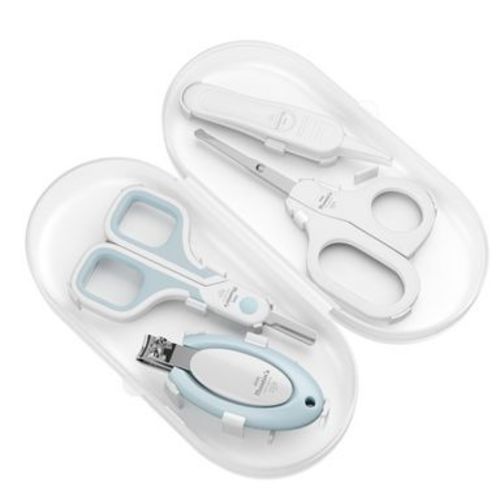 Little Martin's Nail Care Kit (1 Clipper, 2 Scissors, 1 Tweezer) (Blue)