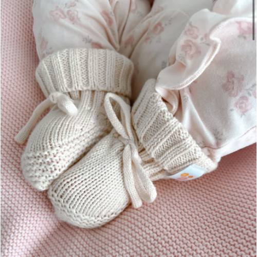 Knitted Booties | Cream – Little and Fern