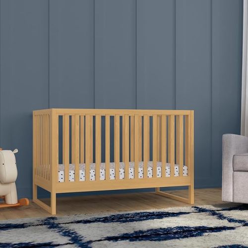 Davinci Hunter 3-in-1 Convertible Baby Crib - GREENGUARD Gold Certified - Wood Baby Crib Convertible to Toddler Bed & Daybed - Brown Crib w/ 4 Adjustable Heights - Easy Assembly Crib to Bed - Honey