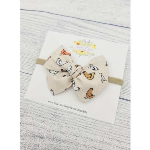 Chickens fabric hair bow - farm animal nursery - baby shower gift - farm animal birthday - baby headbands - chicken baby bow- fair baby bow