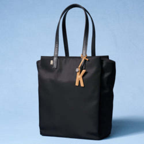 BÉIS 'The Diaper Backpack' in Black - Black Diaper Bag & Diaper Backpack