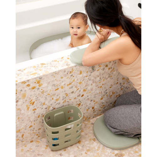 Bathtime Fun  / Sage