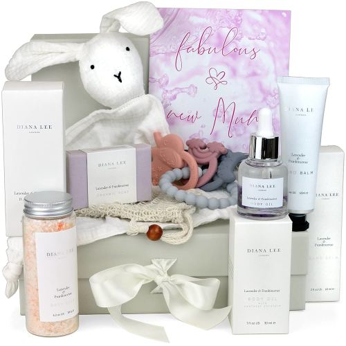 Jasmyn & Greene New Mom Gift Basket - 9 Luxury Baby Shower Gifts for Expecting Mommy To Be. Pregnant Moms Postpartum Kit Care Package. Newborn Baby Girl Gift Set with Pregnancy Spa Gifts for Women.