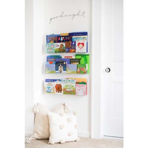 PEEKABOO - bookshelves