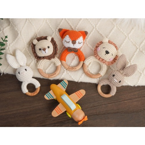 Personalized Animal Crochet Rattle, Custom Engraved Wooden baby Rattle With Name, Handmade Crochet baby Rattle, Baby Shower & Newborn Gift