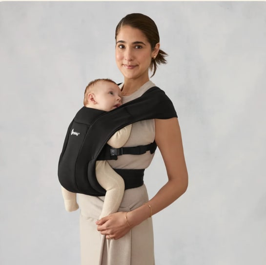 Shop Embrace Baby Carrier For Newborn | Ergobaby