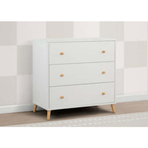 Essex 3 Drawer Dresser with Interlocking Drawers