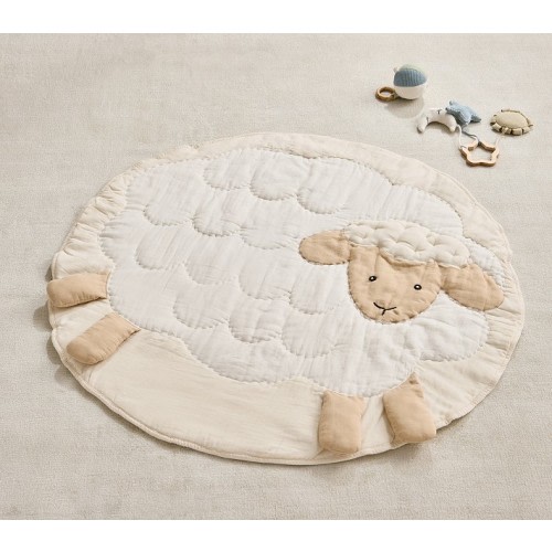 Picture-Perfect Baby Sheep Playmat
