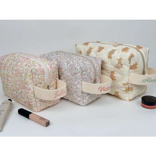 Personalized Quilted Cosmetic Bag, Custom Makeup Bag, Diaper Pouch, Floral Travel Toiletry Bag, Pencil Pouch, Bridesmaid Gifts, Handmade