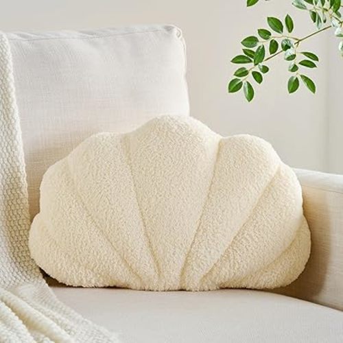 Shell Pillow Seashell Decorative Pillow Cream Beachy Coastal Shell Shaped Throw Pillows 18x13 Inch Soft Ocean Beach Sea Shell Plush Pillows Cushion for Bed Couch Living Sofa Room Decor