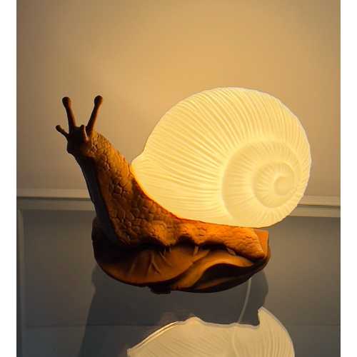 Snail Lamp -Decorative USB Night Light for Home or Office - 3D Printed