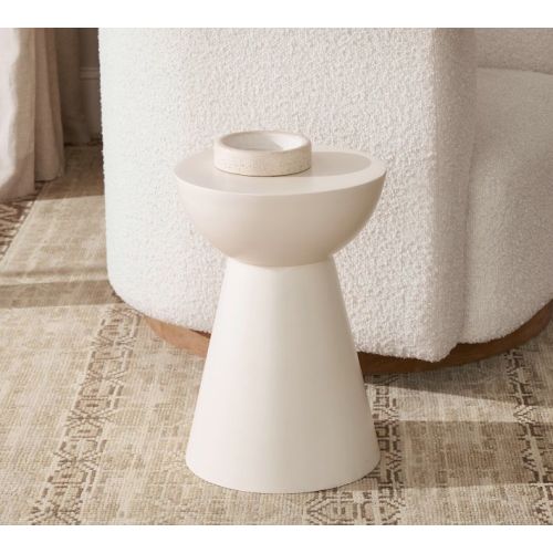 Maia Round Accent Table (13")