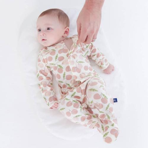 lychee CloudStretch™ magnetic footie