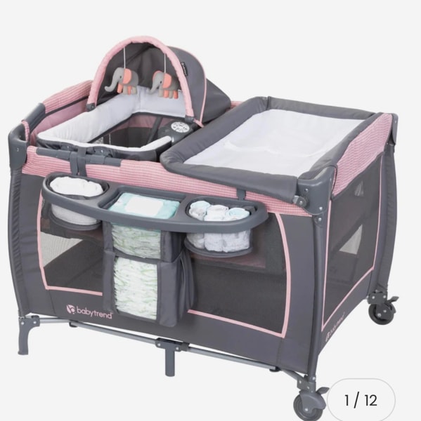 Lil Snooze Deluxe III - Portable Playard w/ Bassinet