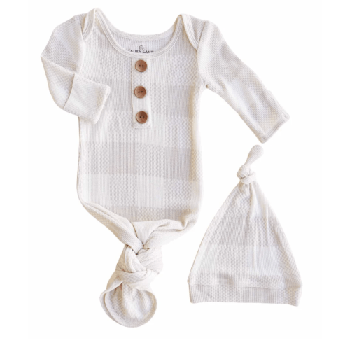 Big Check Bamboo Waffle Newborn Baby Knot Gown & Hat Set in Sand | Caden Lane
