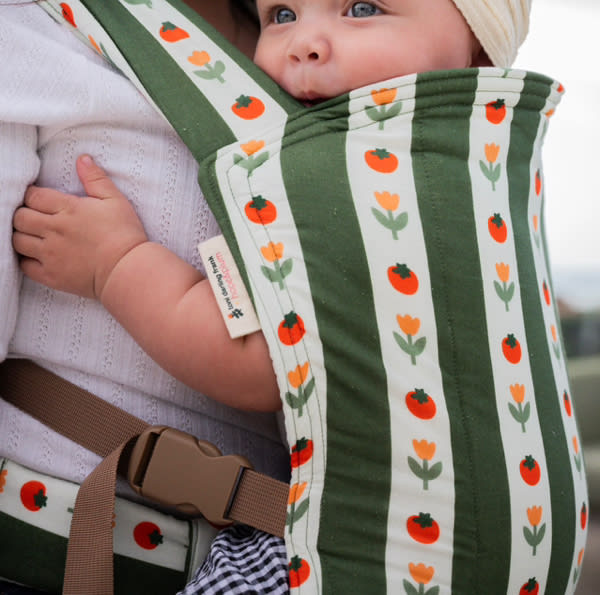Medley Lark Baby Carrier (10-45 lbs) | Cottage Floral | hope&plum