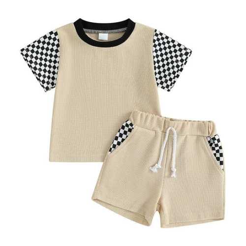 Little Boy Short Sleeve Beige Checkered 2-Piece Clothing Set
– The Trendy Toddlers