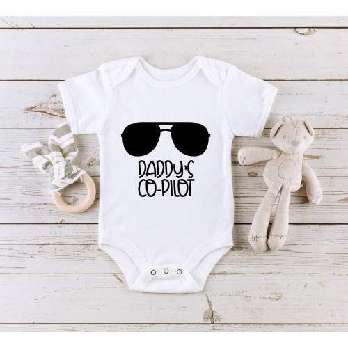 Daddy's CoPilot Onesie®, Gift For New Daddy, CoPilot Onesie®, Baby Announcement, Baby Shower Onesie®, Airplane Onesie®