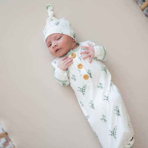 KyteBaby Knotted Gown with Hat Set in Eucalyptus -newborn