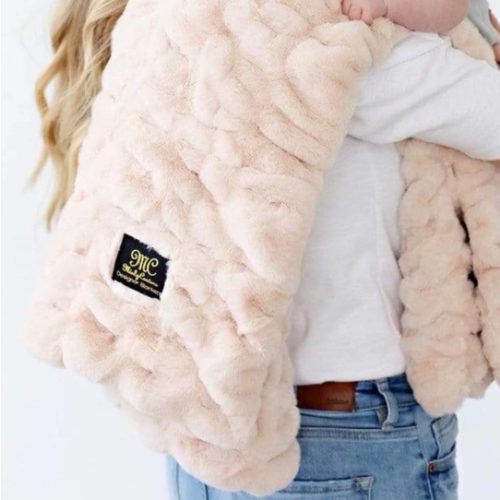 Oatmeal Hugs Blanket | Minky Couture