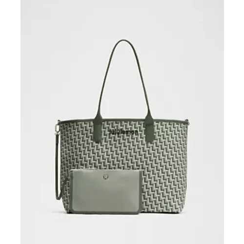 Classic Knit Tote Bag 18L | Women's Bags,Purses,Wallets | lululemon