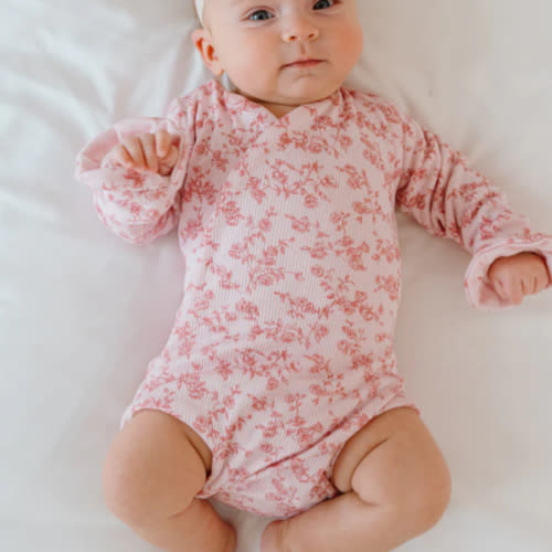 FLUTTER SLEEVE WINGED BODYSUIT
