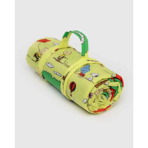 Baggu Peanuts Picnic Blanket