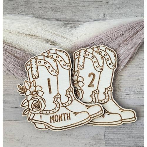 baby monthly milestones, cowgirl baby boots, wooden personalized milestones, baby shower gift, cowgirl nursery, cowboy boots, flower baby