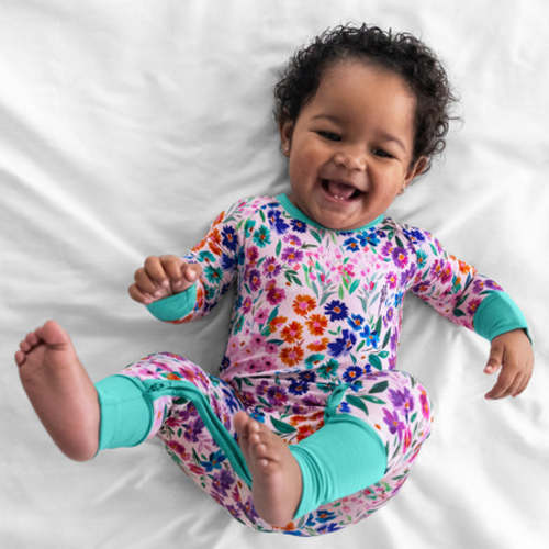 Sweet Pea Floral Crescent Zippy