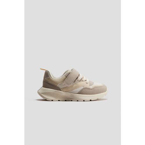 MESH SNEAKERS