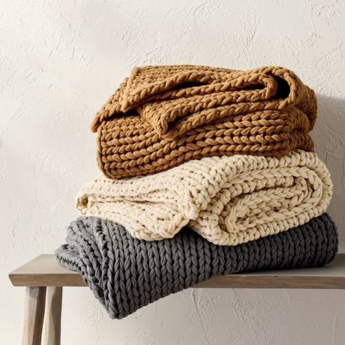 Oversized Bed Throw - Color Natural