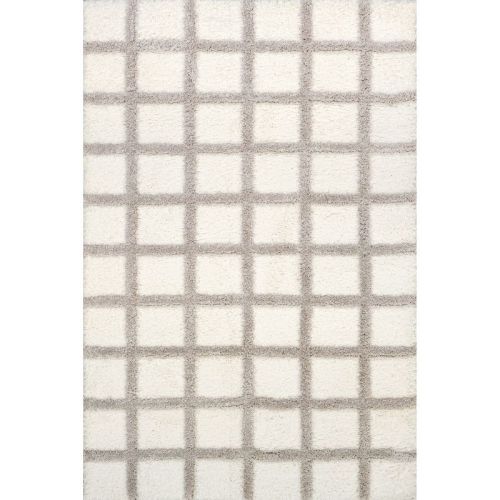Nuloom Christabel Checkered 5x7 Shag Indoor Area Rug For Living Room Bedroom Dining Room Nursery Kitchen, Beige/ivory