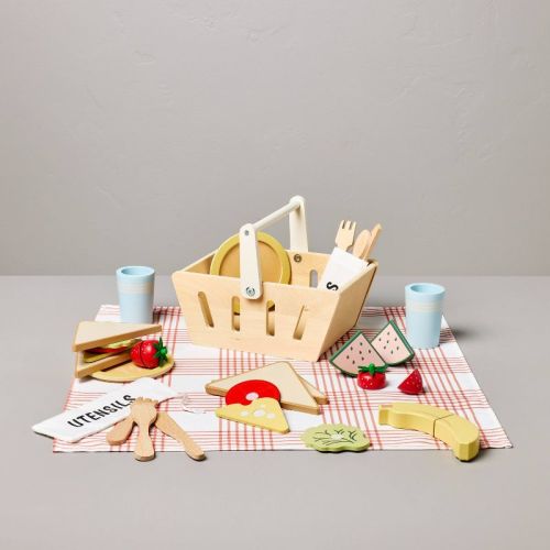 Toy Picnic Basket Playset 32pc - Hearth & Hand™ With Magnolia