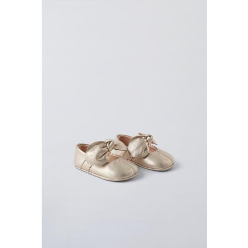 BOW TRIM LEATHER BALLET FLATS - Gold | ZARA United States