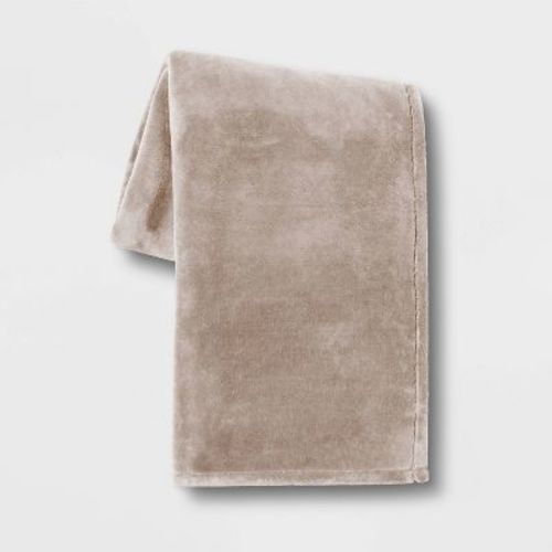50"x70" Oversized Primalush Throw Blanket Red - Threshold™: Soft, Plush, Machine Washable
