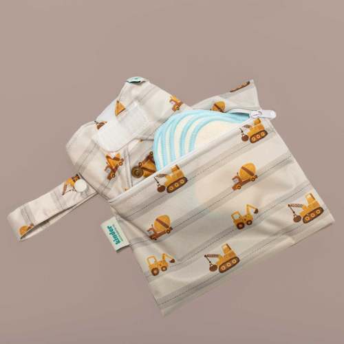 Reusable Doll Toy Diaper Set with 5 Mini Reusable Baby Wipes