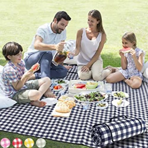 Outdoor waterproof blanket