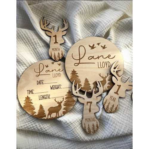 Deer Head Monthly Milestones, Hunting Baby Announcement, Deer Hunting Birth Announcement, Gift for Baby, Baby Shower Gift