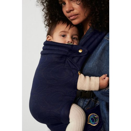 Argus Belle | Zeitgeist Baby Carrier | $390