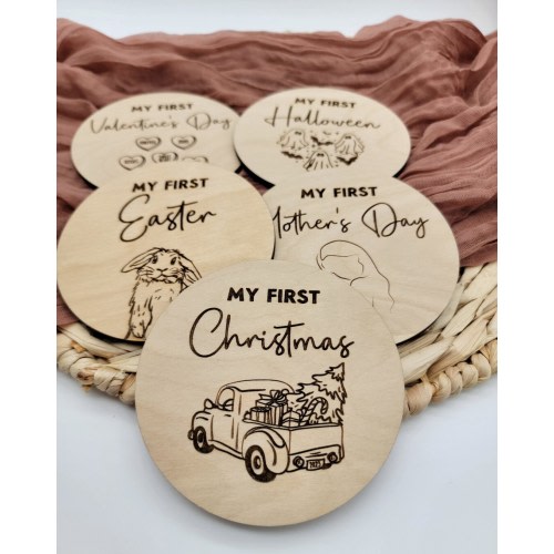 Baby's First Holiday Milestone Discs, Newborn Keepsakes, Milestone Cards, Milestone Discs, Baby Photo Prop, Baby Shower Gift