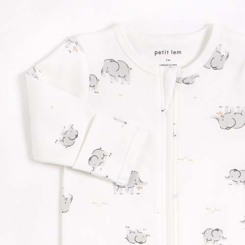 Elephant Family Print on Off-White Sleeper