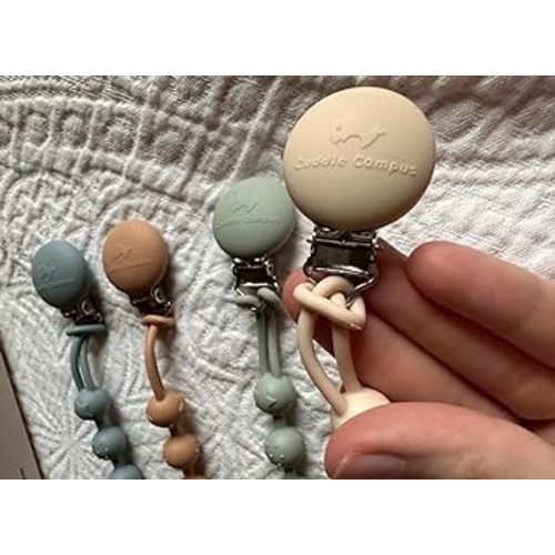 Cuddle Campus Silicone Pacifier Clip Holder with One Piece Design, Pack of 4 Soft Flexible Binky Clips with Texture for Baby Boy and Girl - Neutral Colors - 6m+ Round