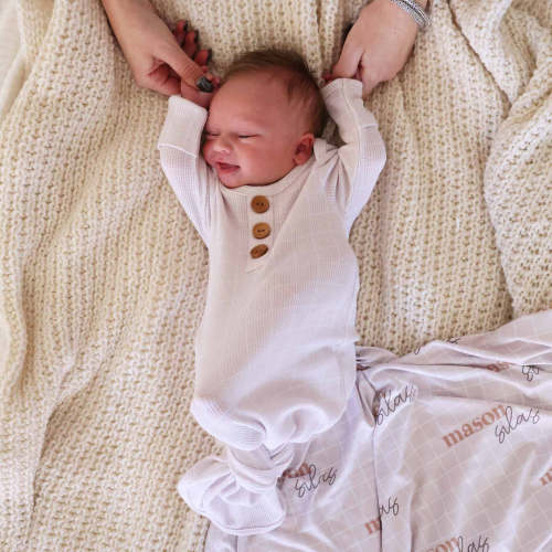 Sloane's Squares Waffle Bamboo Newborn Baby Knot Gown & Hat Set