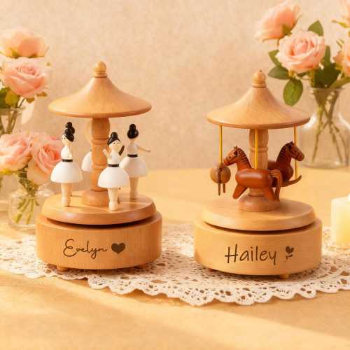 Personalised Wooden Musical Box,Christmas Musical Box,Keepsake Gift for Kids,Baby Shower Gift,Holiday Gift,Nursery Decor,Engraved Music Box