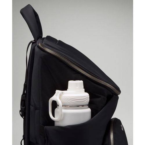 Lululemon New Parent Backpack 17L- Black