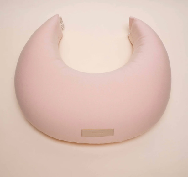 Butterr Nursing Pillow in Blush