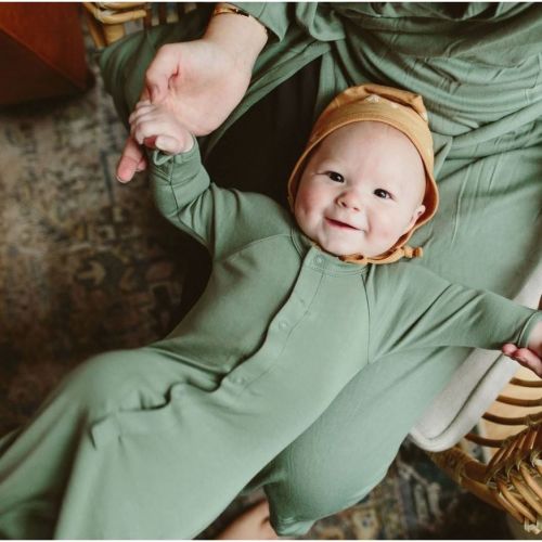 Goumi Gowns 0-3M – The Natural Baby Company